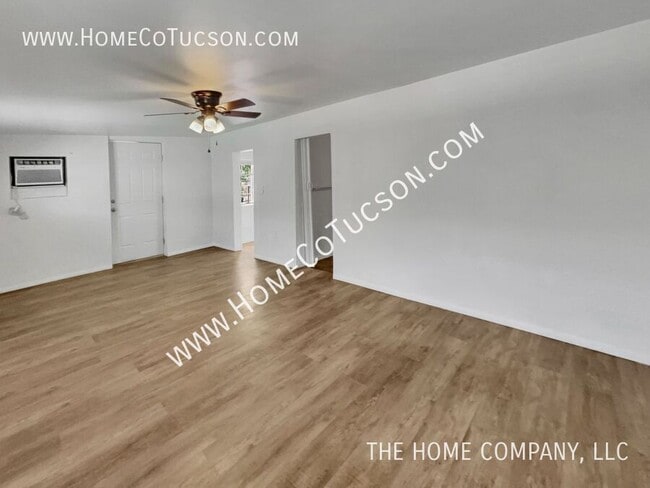 Building Photo - 2802 W Bilby Rd