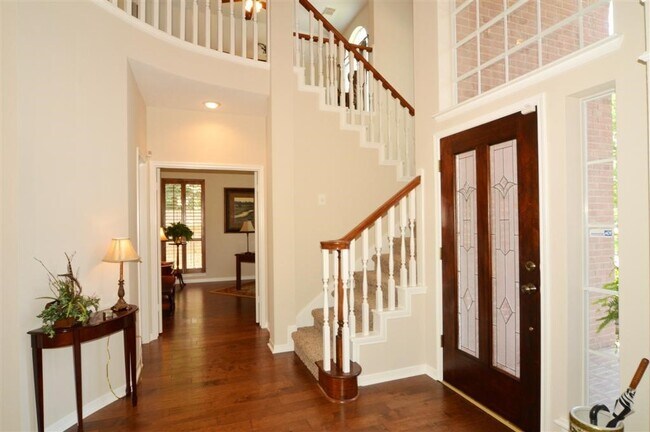Foto del edificio - 4103 Walnut Pond Dr