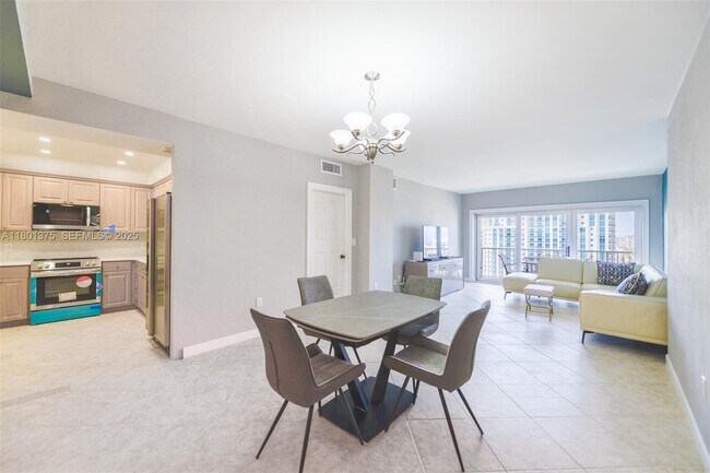 Foto del edificio - 1985 S Ocean Dr