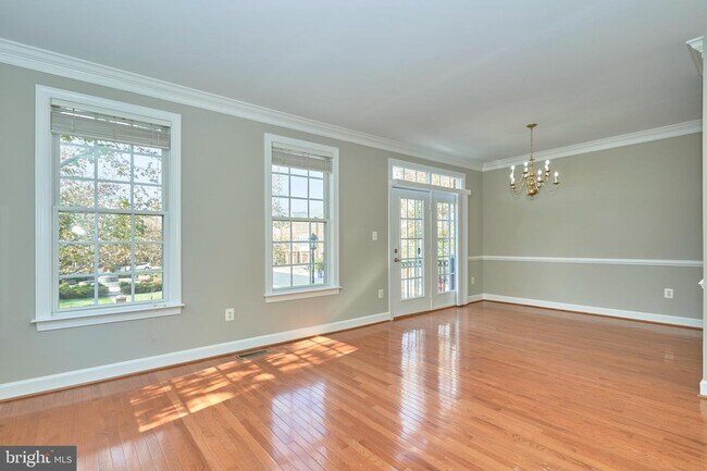 Foto del edificio - 108 Herndon Mill Cir