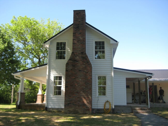 Foto del edificio - 1000 Ewing Albright Rd