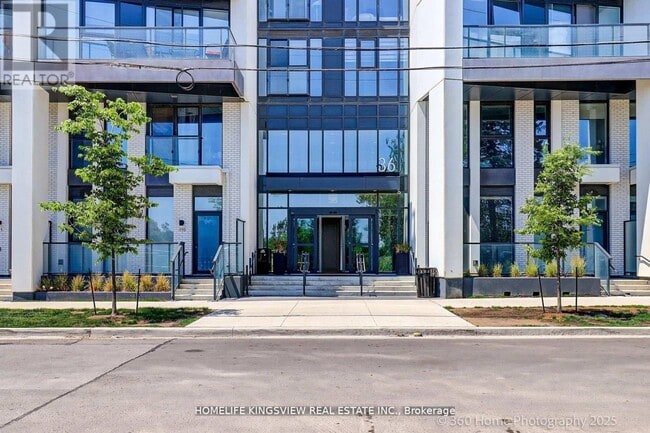 Building Photo - 36 Zorra St