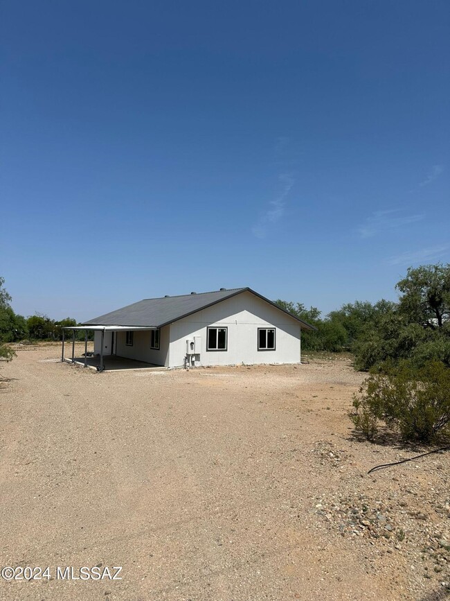 Building Photo - 3614 S Bopp Pl