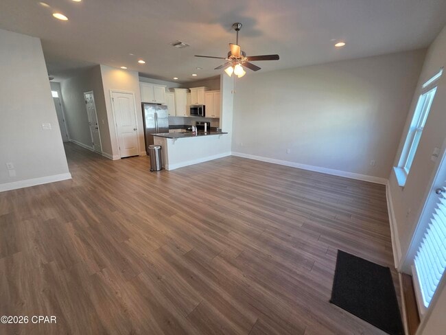 Building Photo - 106 Cascade Ln
