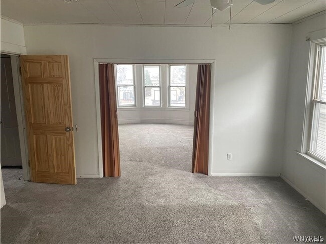 Building Photo - 226 Longnecker St