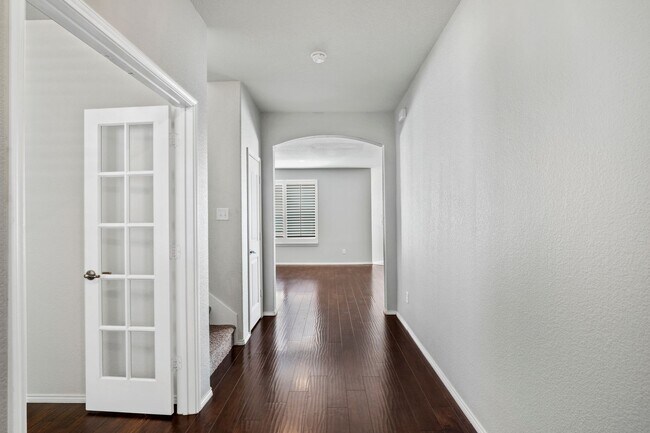 Foto del edificio - Beautifull Home In Aubrey ISD