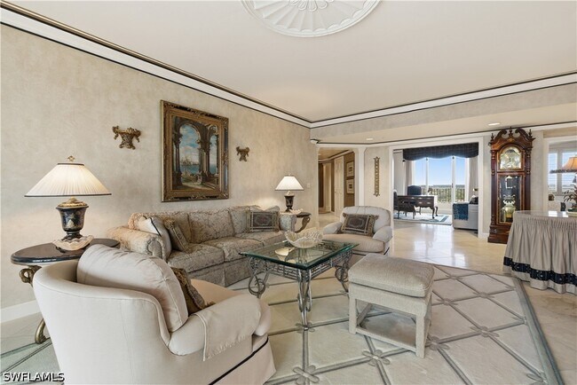 Foto del edificio - 8990 Bay Colony Dr
