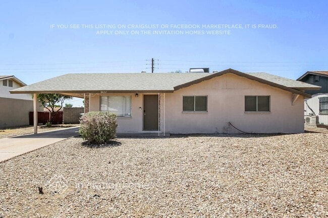 Building Photo - 8422 N 42nd Dr