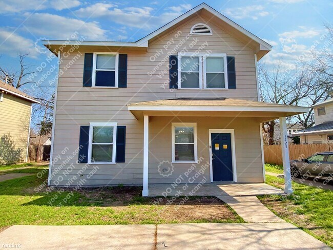 Foto del edificio - 4 br, 2 bath House - 1125 Map St A A