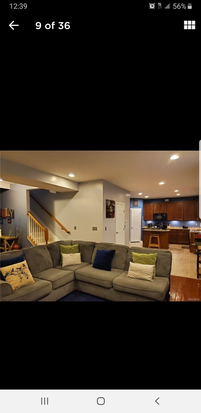 Building Photo - 7054 Lakeside Dr