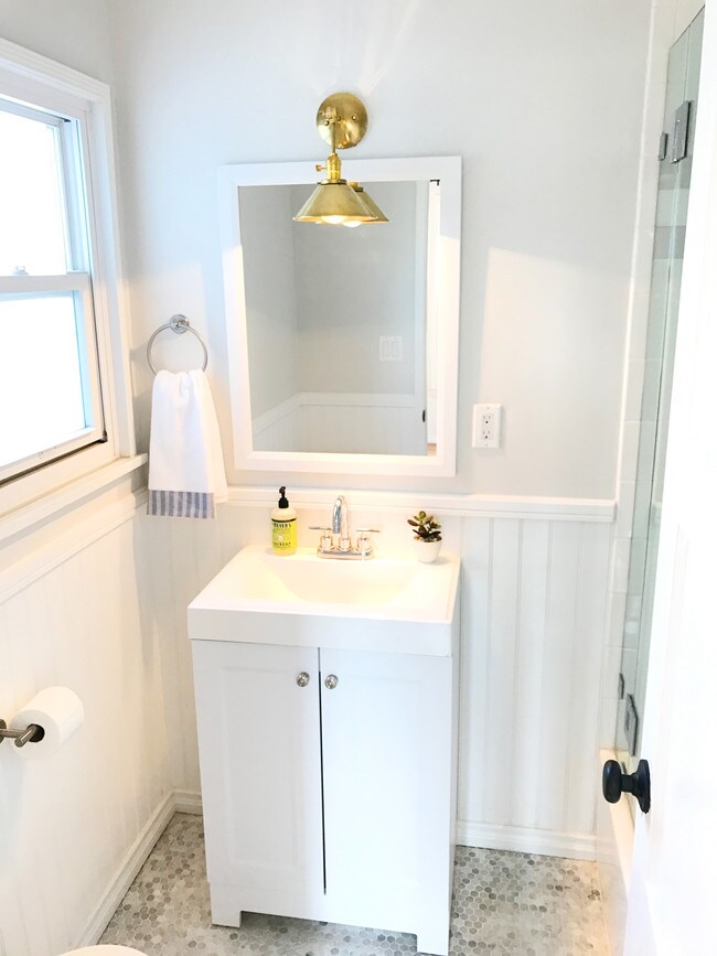 Foto del edificio - 1257 S Cloverdale Ave