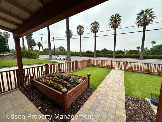Building Photo - 3 br, 1 bath House - 903 W. Olive Ave. - 1...