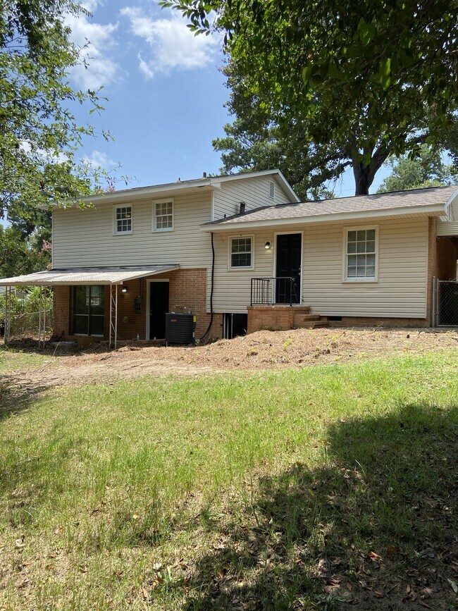 Building Photo - 4253 Ridgefield Ct