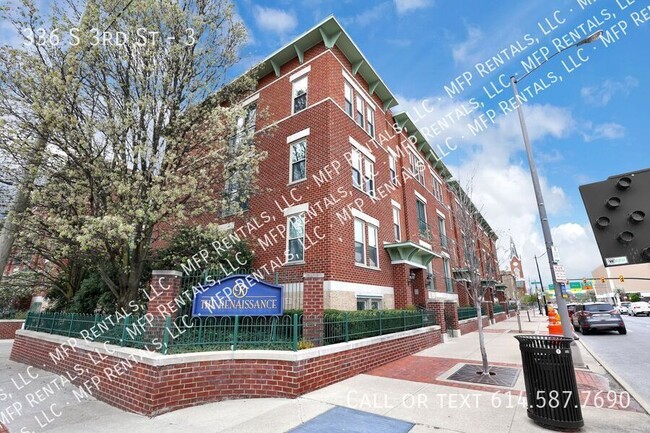 Building Photo - 336 S 3rd St