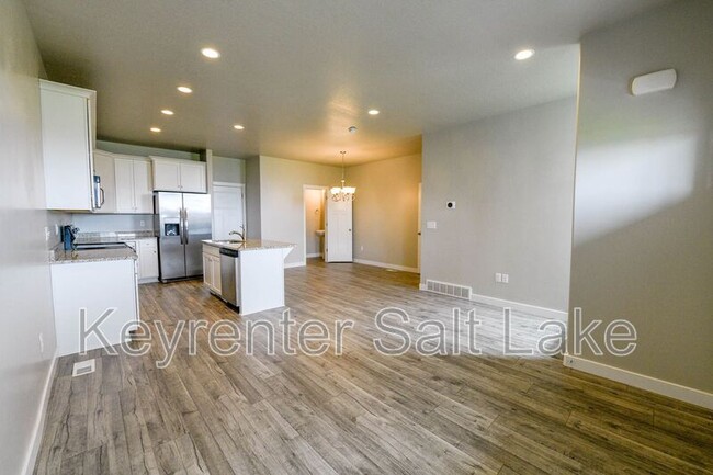 Foto del edificio - 1106 Emerald Pools Ln