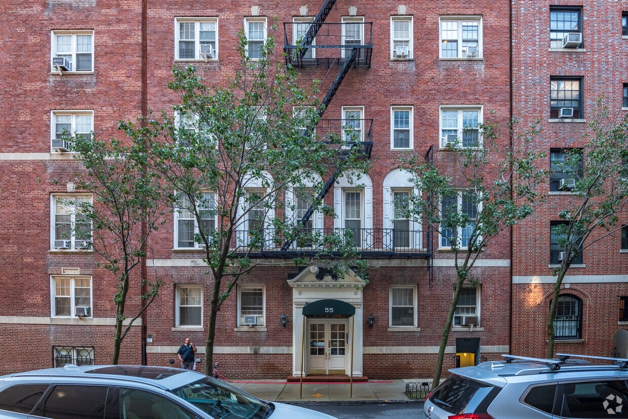 55 Hamilton House Rentals in Brooklyn at 55 Pineapple St Brooklyn, NY