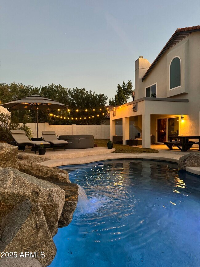 Foto del edificio - 3821 N Sawtooth Cir