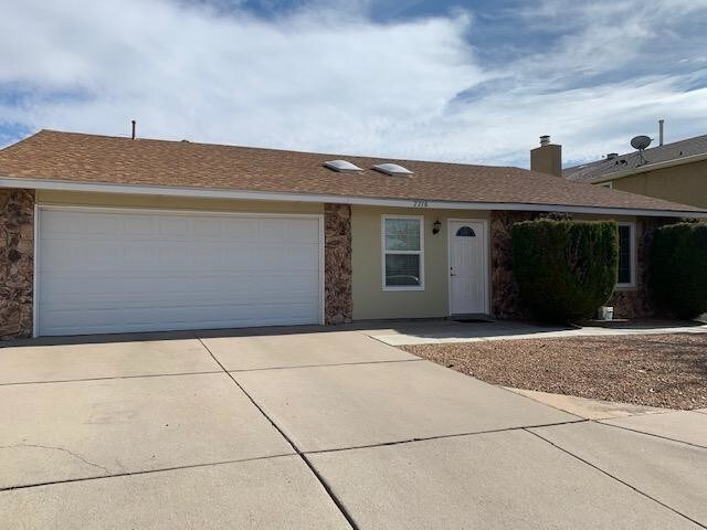 Foto del edificio - 7716 Callow St NE