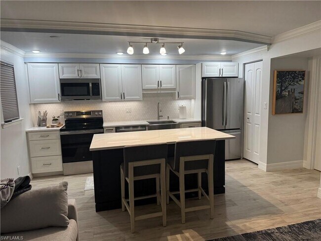 Foto del edificio - 960 7th St S