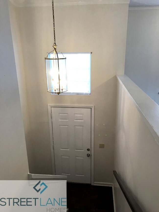 Foto del edificio - 6290 Valdez Dr