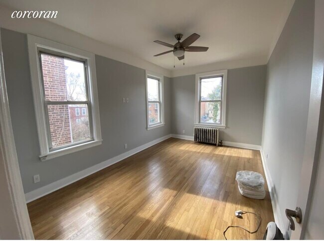 Building Photo - 47-02 67th St