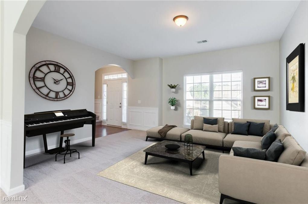 Building Photo - 3 br, 2 bath House - 8340 Thornton Ct