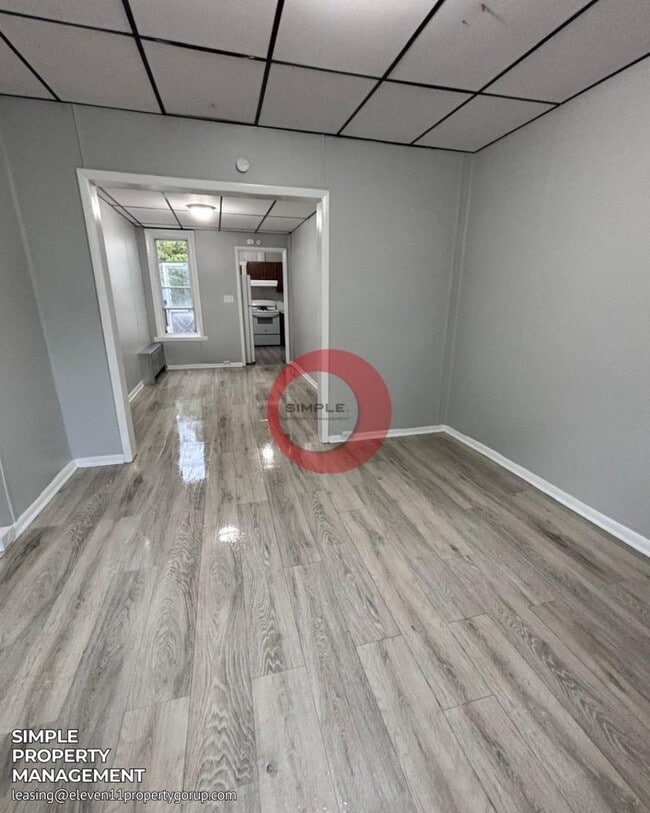 Foto del edificio - Fully renovated 3 bedrooms 1 bath House