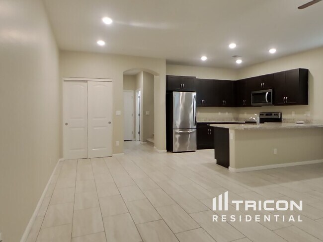 Building Photo - 12568 W Lindbergh Dr