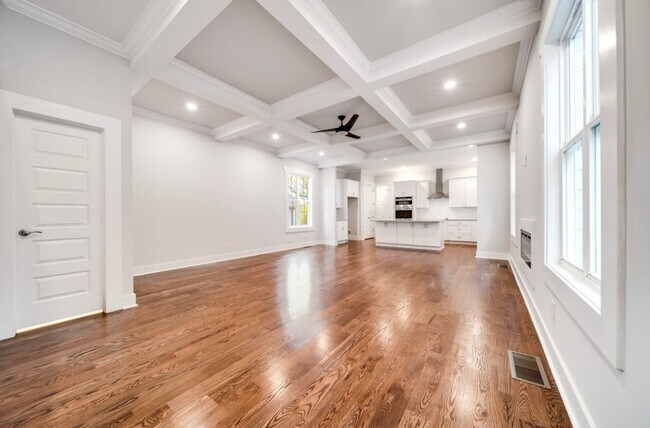 Foto del edificio - 4010B Clifton Ave