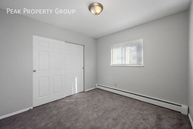 Building Photo - Welcome to 3505 Telford Street