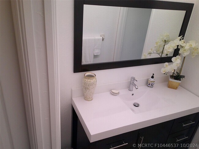 Foto del edificio - 13157 SW 21st St