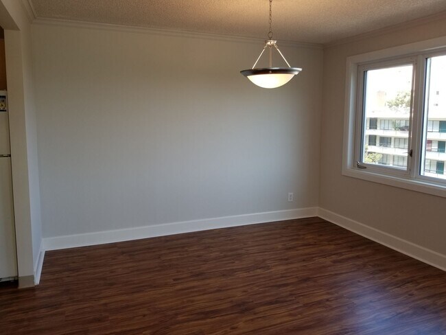 Foto del edificio - PARK PLACE 2 BEDROOM, 2 BATH CONDO - 1137 SQ. FT!