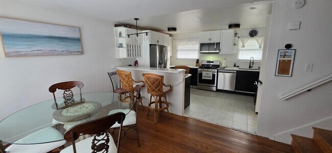 Foto del edificio - 512 N Somerset Ave
