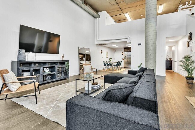 Foto del edificio - 777 Sixth Ave