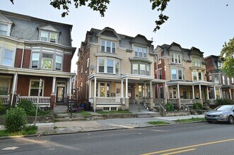 Building Photo - 1911 N 2nd St