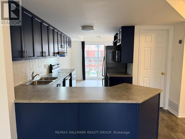 Building Photo - 2218 Bois-Vert Pl