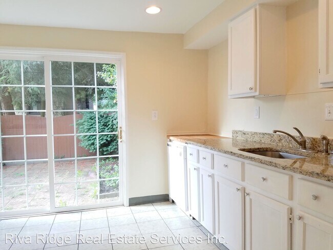 Building Photo - 3 br, 1 bath House - 2412 Patterson Street