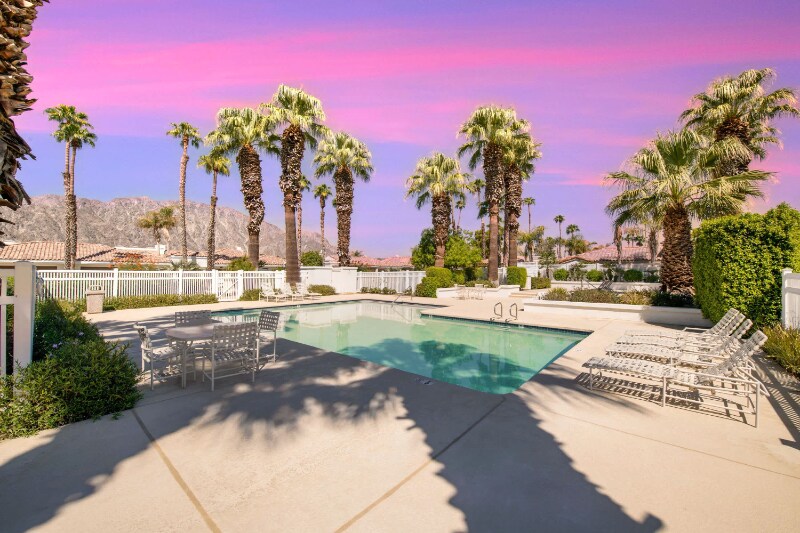 Foto principal - 80504 Pebble Beach