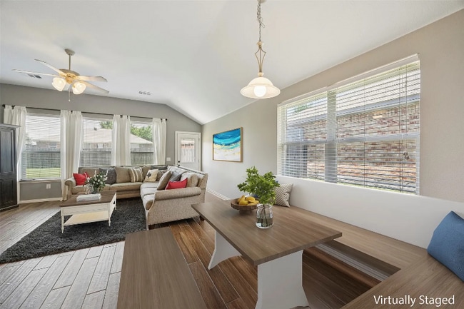 Building Photo - 205 N Bending Oak Ln