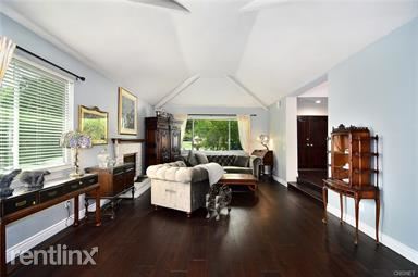 Foto del edificio - 4 br, 3 bath House - 7824 Woodhall Ave
