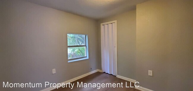 Building Photo - 3 br, 2 bath House - 4616 N. Troy Street