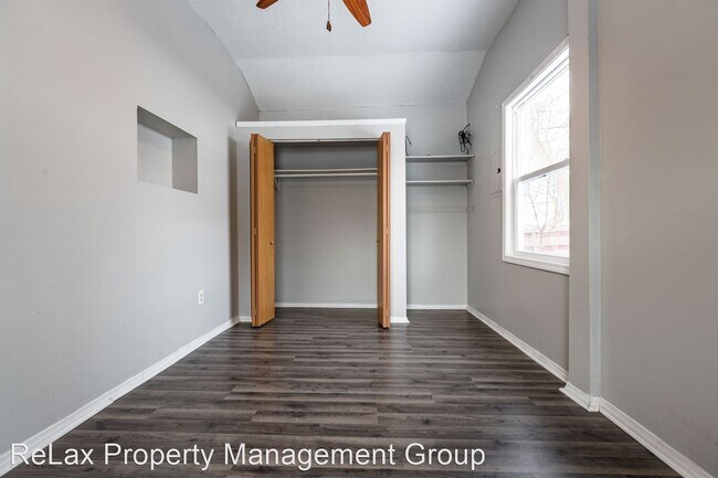 Building Photo - 1 br, 1 bath House - 2016 21st Place S