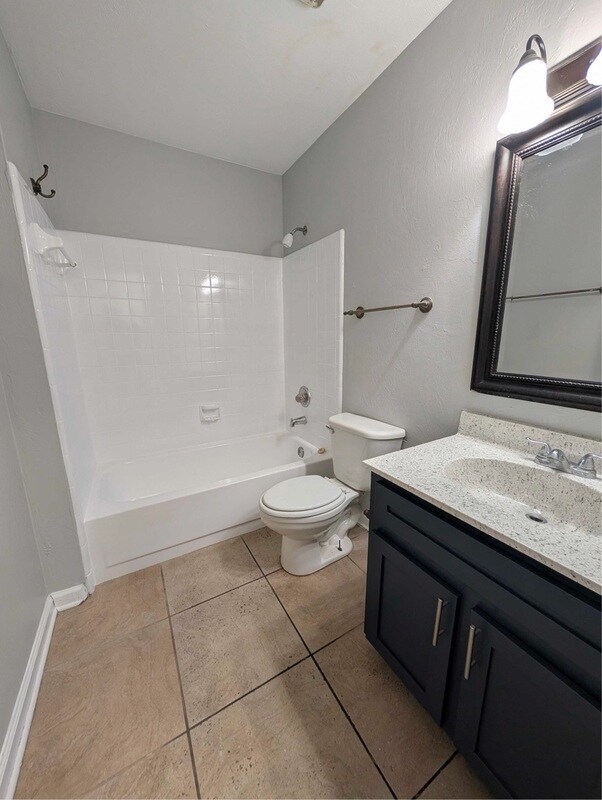 Foto del edificio - 2093 Continental Ave