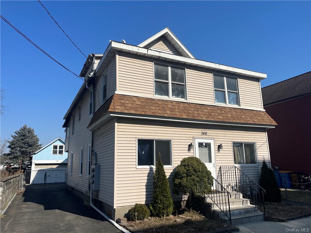 Foto principal - 140 Smith Ave