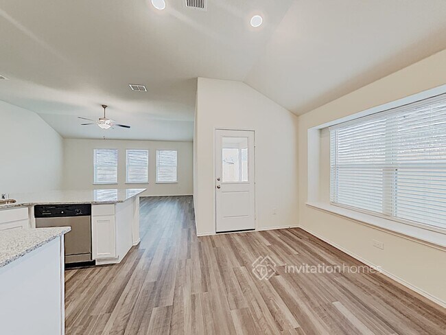 Building Photo - 14464 Artisan Dr