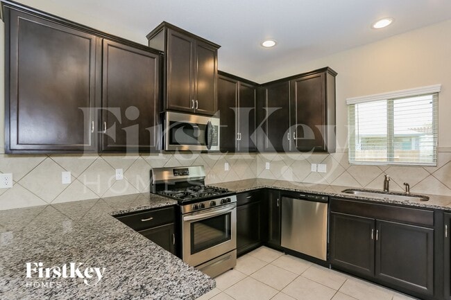 Building Photo - 12934 Crombie Dr