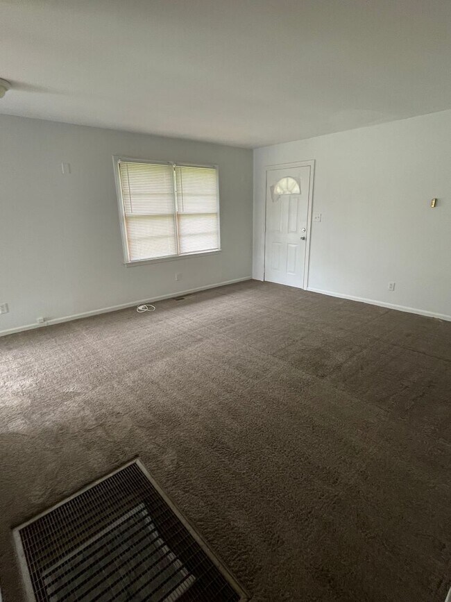 Foto del edificio - 8507-8507 Lynn Ave