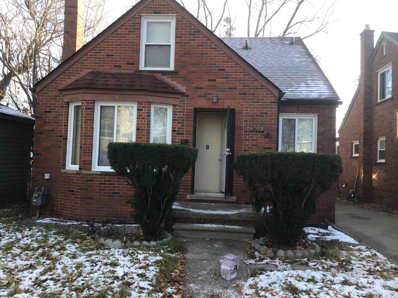 Primary Photo - 18025 Teppert St