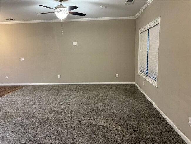 Building Photo - 3369 Hidden Stream Ct