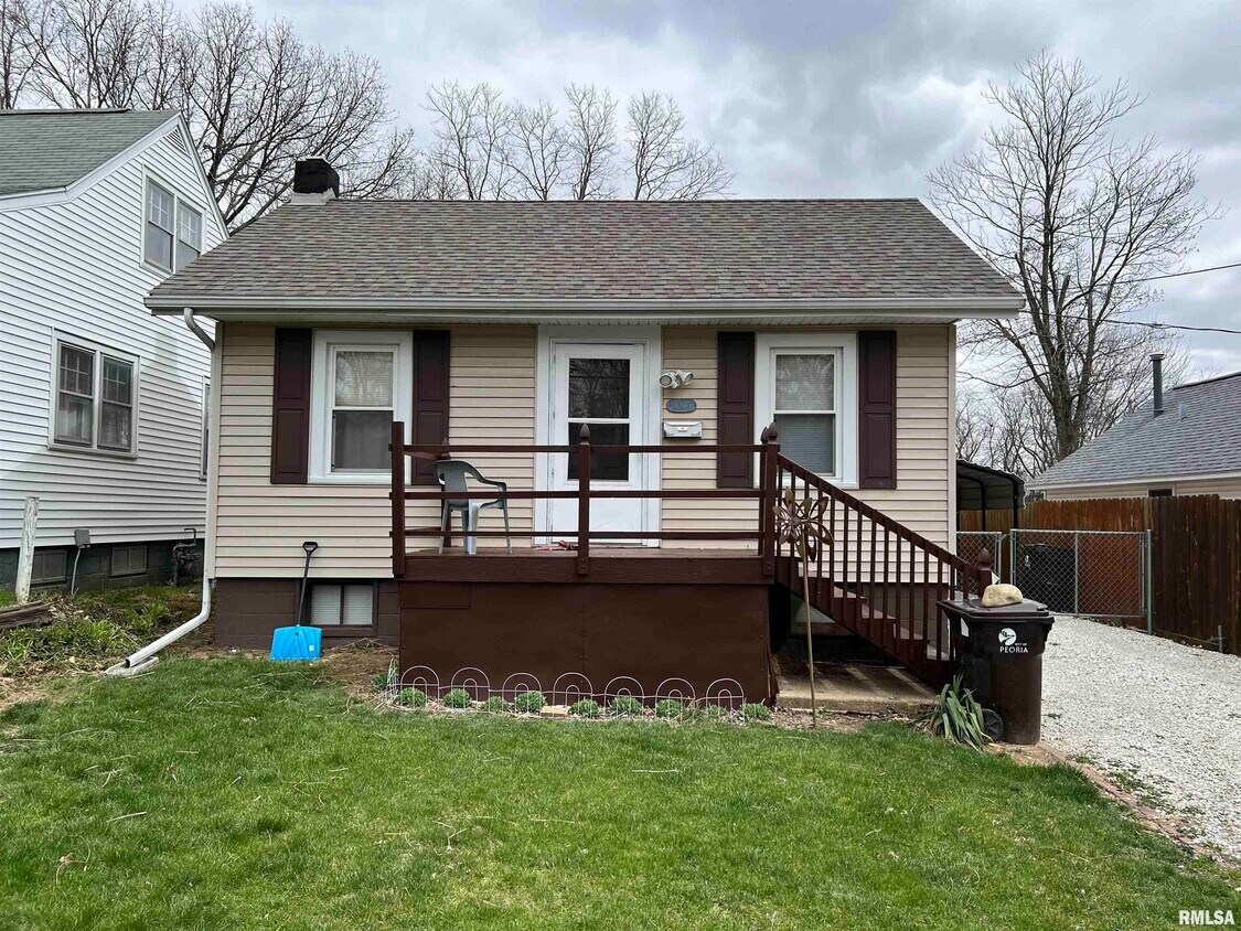 Primary Photo - 3306 N Columbus Ave